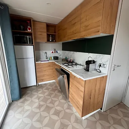 Mobile-home Tout Equipe Avec Jacuzzi Apartmán *